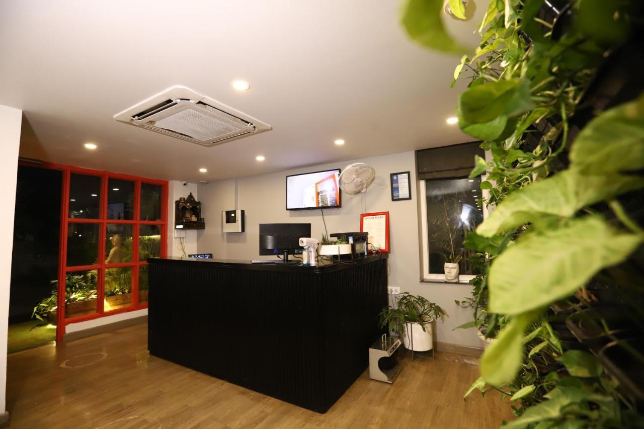 Bk Studio Hotell Gurgaon Eksteriør bilde